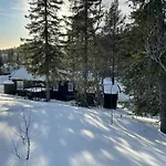 By The Cross-country Trails In Norefjell بيت للعطل